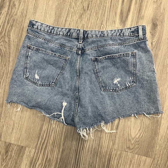 Plus Size, Wild Fable Distressed Denim Women Shorts - Picture 2 of 3